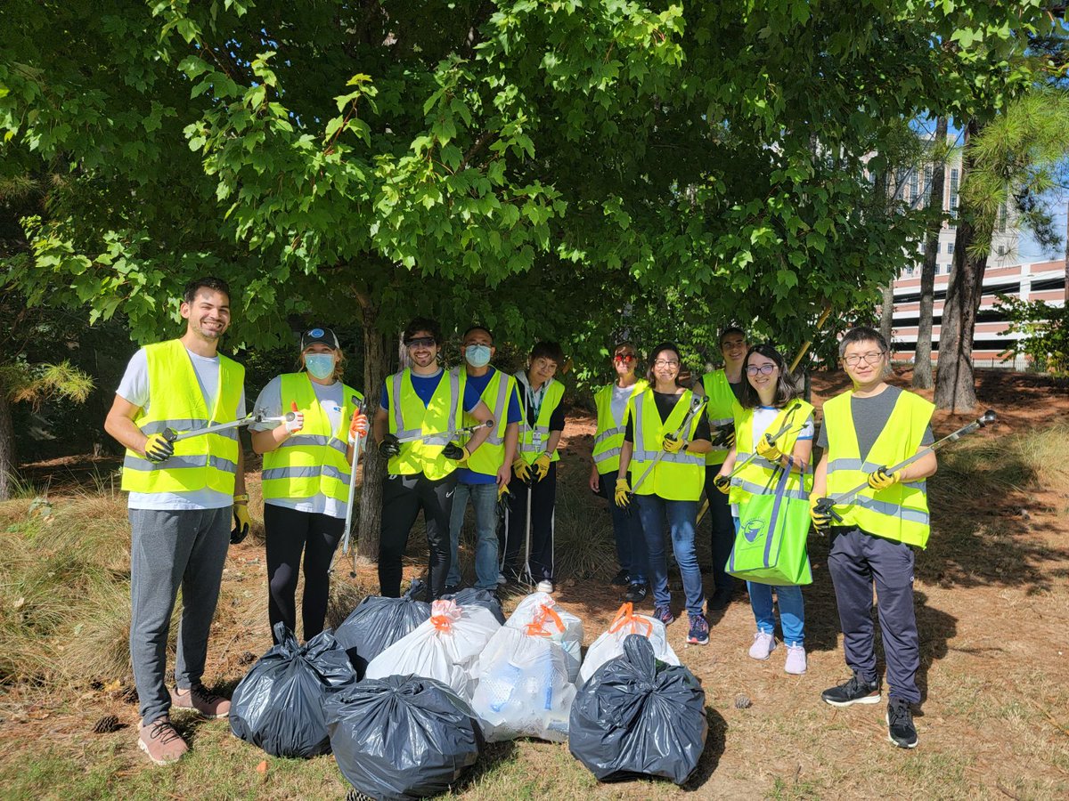 2nd Annual Nackley Lab trash cleanup with <a href="/DurhamBeautiful/">KeepDurhamBeautiful</a>

Thanks <a href="/realjenricano/">Jen Ricano ➡️ jenricano.bsky.social</a> for organizing and, as always, #KeepDurhamBeautiful !