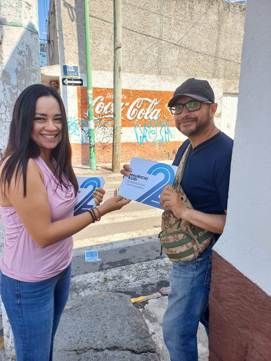 SolKuriL's tweet photo. Las y los colaboradores del #IQM te invitan a conocer los logros alcanzados durante este año de gobierno. 

22,500 mujeres ya fueron beneficiadas con la tarjeta #Contigo

#ConstruyendoElFuturoDeQuerétaro 
#2doInformeQRO https://t.co/nBQGW1R3Ok