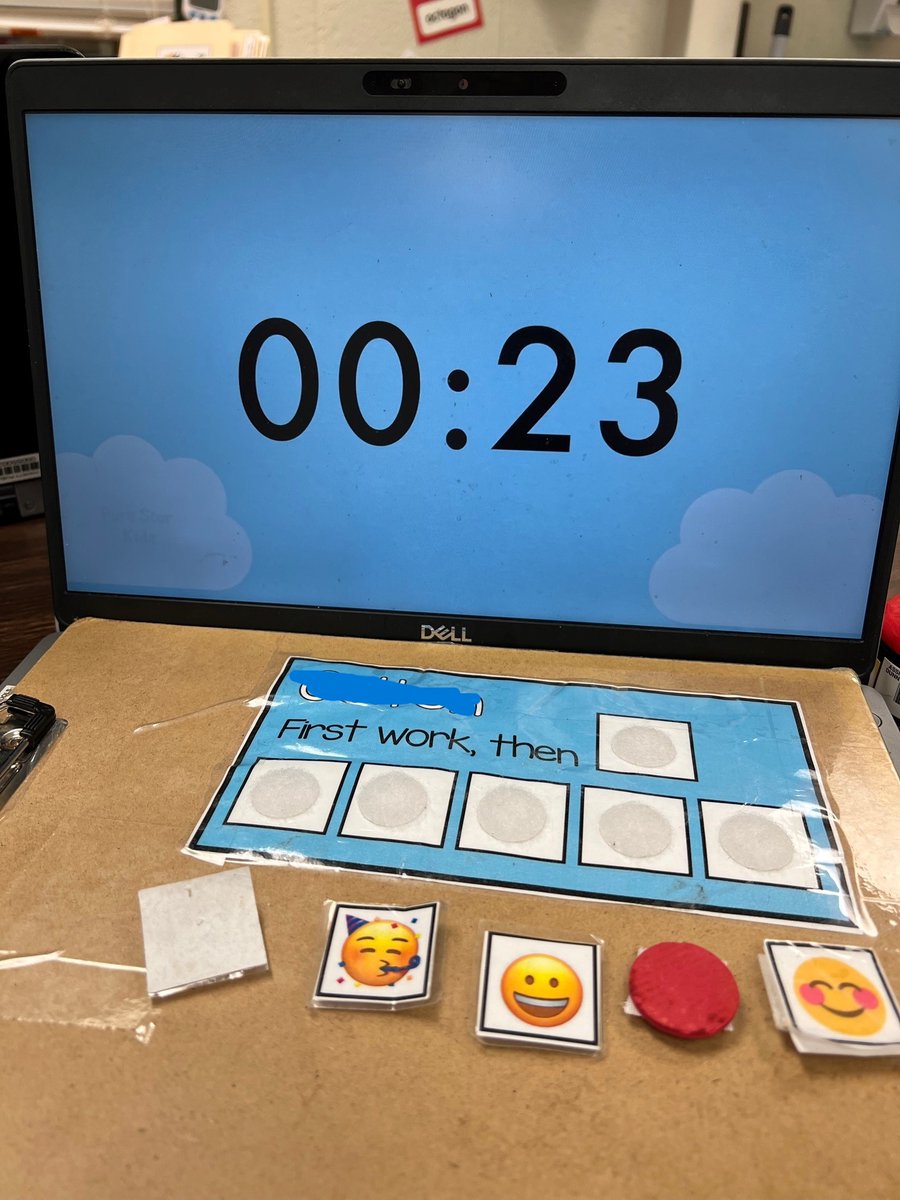 MBF3CW's tweet photo. I was desperate for a timer today while working with a student. I tried to use my phone timer, but it did not resonate with my student. I quickly found a timer. https://t.co/3eU1EUIQib It worked perfectly and we could transition from one activity to the next. @ats_fcps #atsmbf https://t.co/DehillBaCx