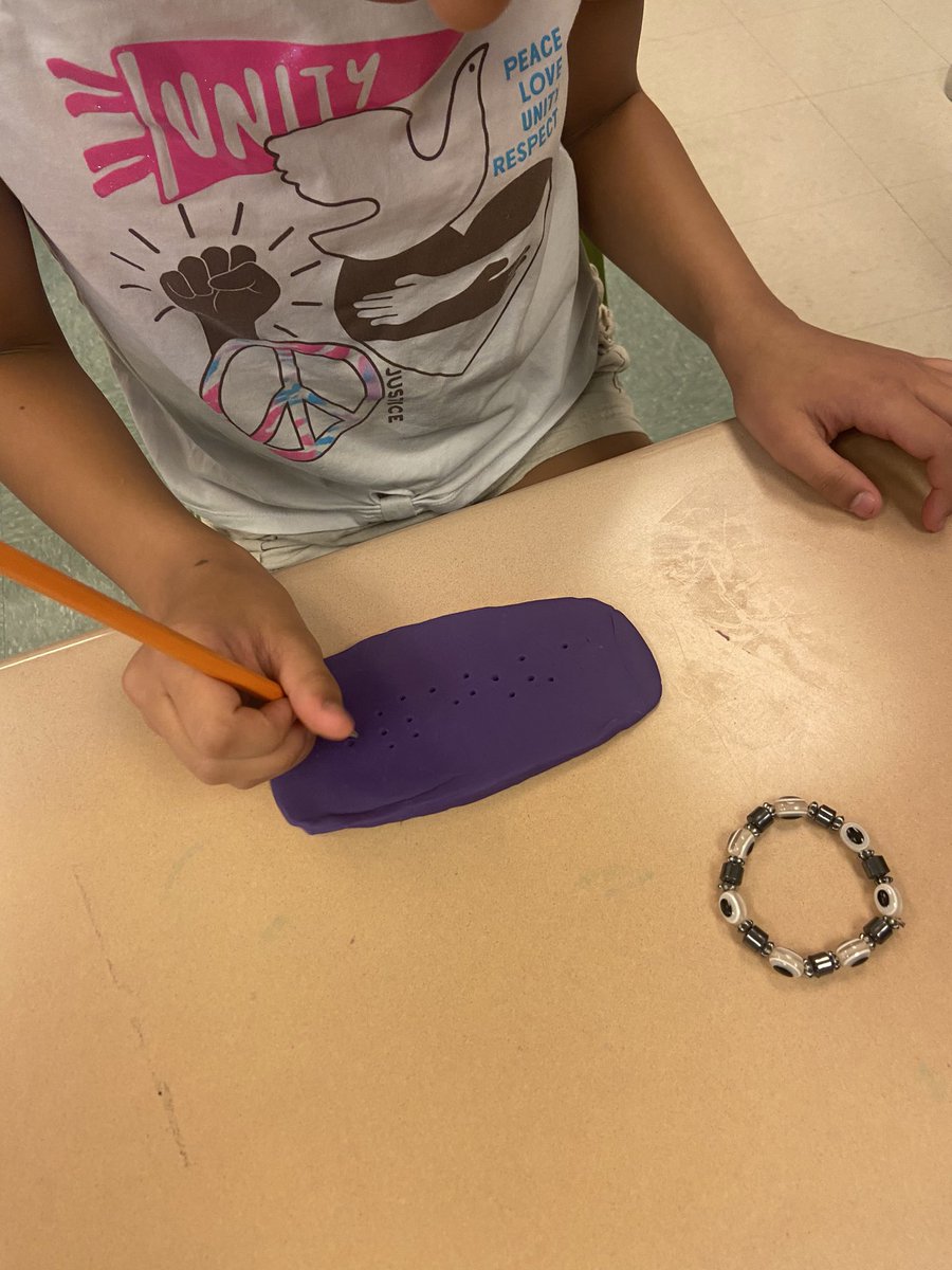 Katelin Bush tweet media