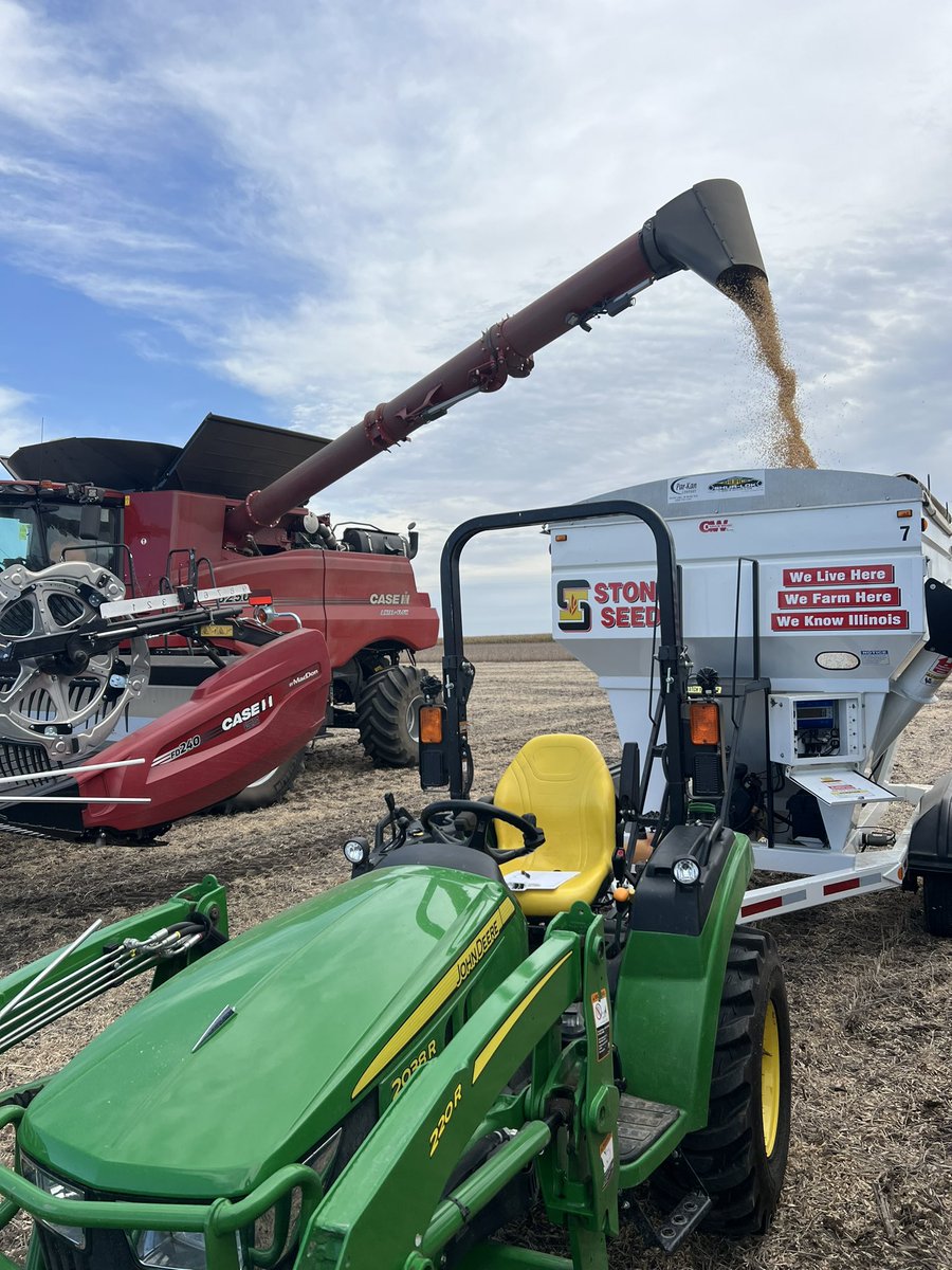 Bad week to be a soybean.  Great morning to harvest a Stone soybean plot!  2XF2874 took the top spot, great new 2.8 MG addition to the lineup for 2024
