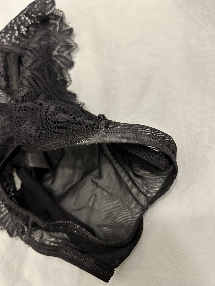 我喜欢拿着老婆被人操时的开裆内裤，舔食边上的精水混合物，穿着老婆接客的丝袜撸着废物的鸡吧 https://t.co/bqQXrAL6x0