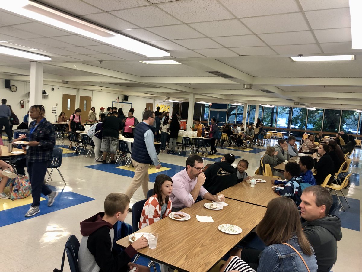 Walker Upper Elementary School 🐾 tweet media