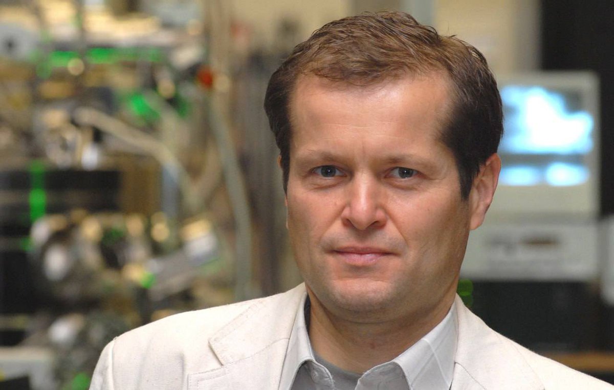 👏👏👏 Браво!

Лауреат Нобелевской премии по физике 2023 года перечислит денежный приз украинским школам

Венгерский ученый Ференц Краус заявил, что передаст полученные от Нобелевского комитета 11 млн крон украинским школам. Краус жертвует эти деньги международной инициативе