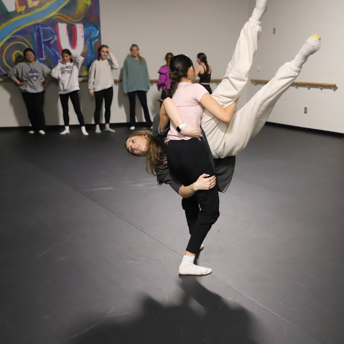 BTCatholic's tweet photo. FALL IS HERE! Join us for the Fall Arts Festival Saturday, October 7 at 7:00 p.m. There will be an array of performances and exhibitions featuring students from all disciplines of our Fine Arts department. Visit https://t.co/EO3lK6x2QX to purchase your tickets in advance. https://t.co/XPwY4jzadW