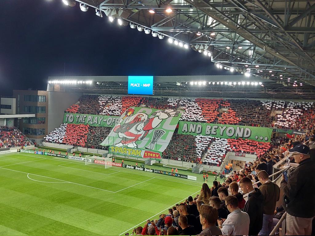 JanJasenka's tweet photo. Akože... Spartak to jednoducho vie 🇸🇰⚽️🔥👀 https://t.co/kKtf9wGrmg