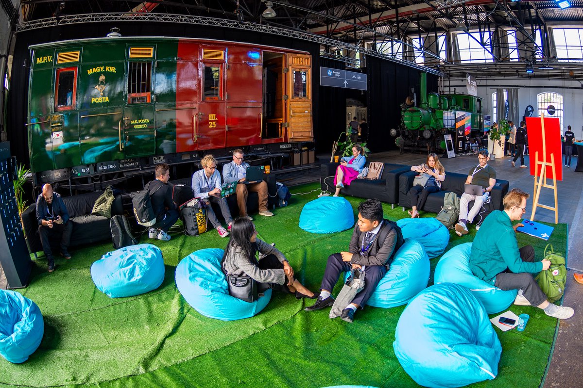 Amuse UX conference tweet media