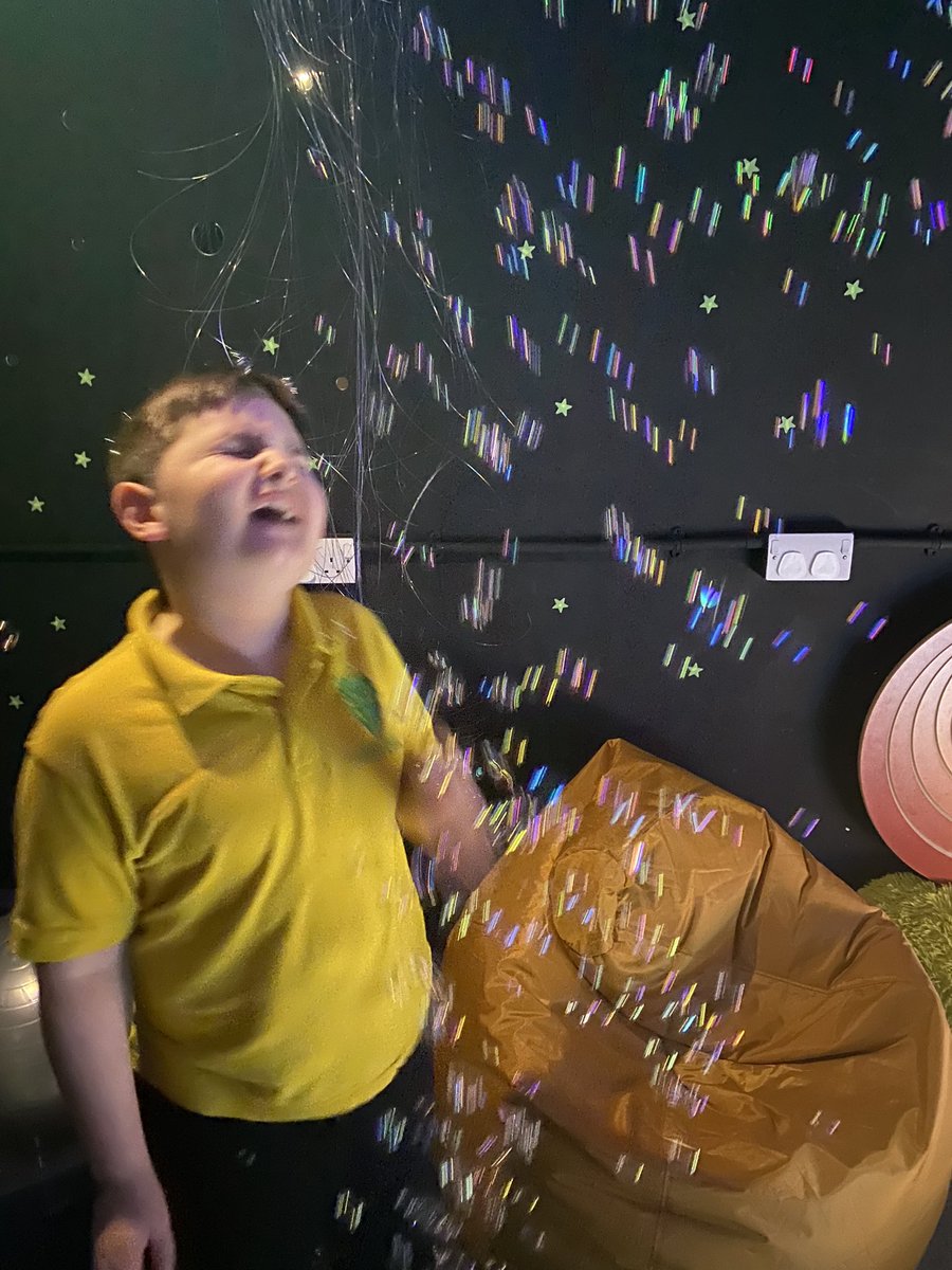 CGPrimary's tweet photo. Class 7 loved spending time in the sensory room again today! Bubble Time was amazing and we loved playing ‘Ready, Steady, Go!’ SI/HS #cgphealth #cgpscitech #cgplang https://t.co/QtL7ubxuPT