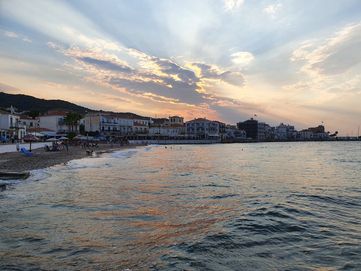 thanos🇬🇷 tweet media