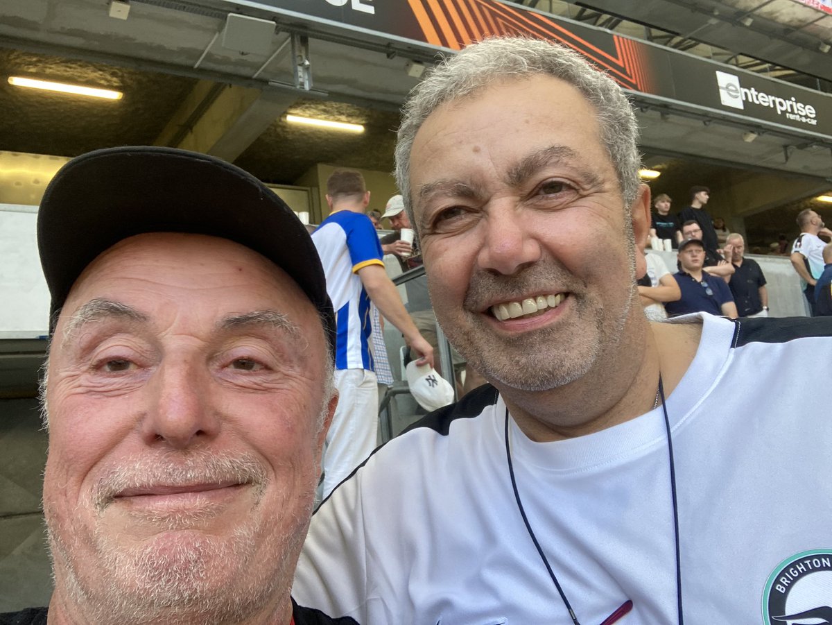 atilatstokbroka's tweet photo. What a comeback! And I watched the game with Paul Samrah . BISA reunion https://t.co/Paz4lTN0fP