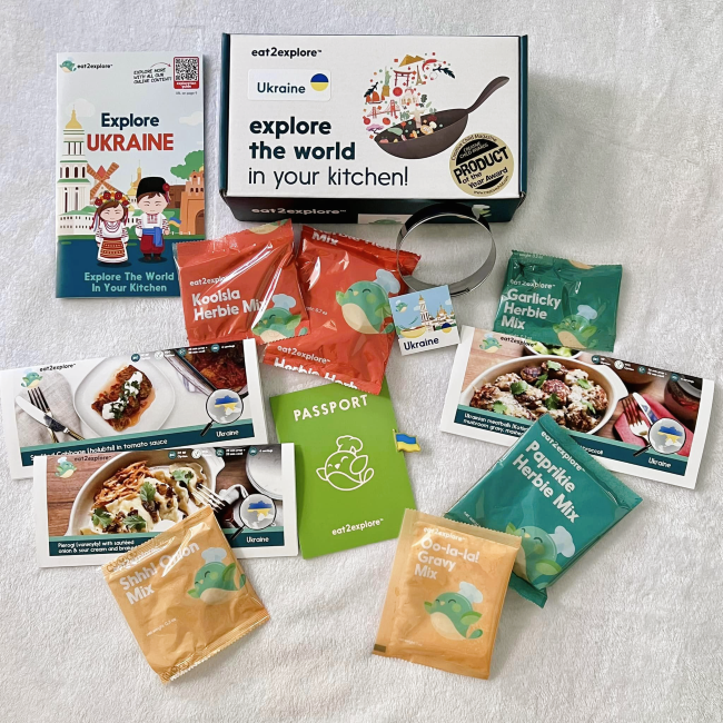 RealMomOfSFV's tweet photo. #FabFallFinds - @eat2explore's Ukraine Cooking Kit and #SpaLifeBeauty's Dia de los Muertos Facial Masks are just some of the products on my Fall Shopping Guide! Get the full list here: https://t.co/BtiGhb0snM #eat2explore #UkraineCookingKitForKids #gifted #FallShoppingGuide https://t.co/LeL7Zn49xw