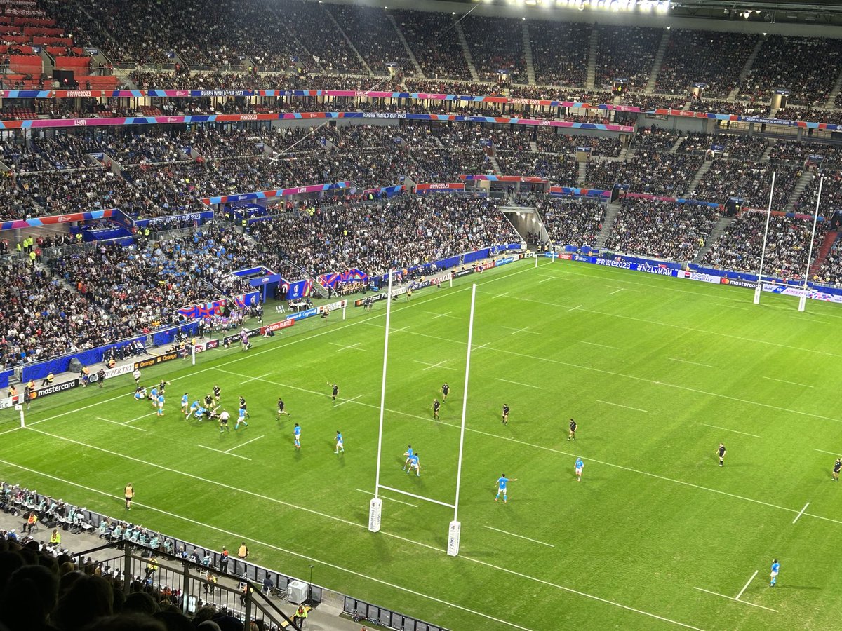 T’es pour quelle équipe toi?
Mon mari: - Pour l’OM! 💪😁
#NZLvURU