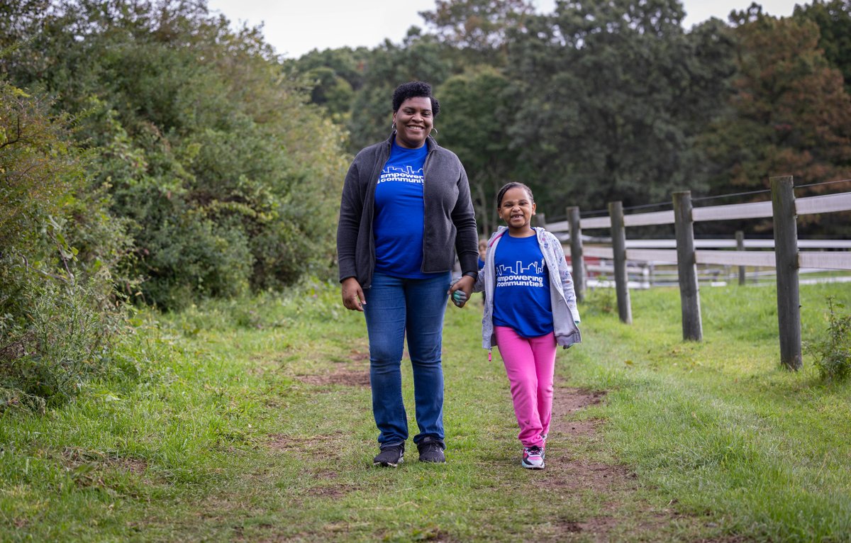PPL Corporation (@pplcorp) on Twitter photo This past weekend, several dozen <a href="/PPLCorp/">PPL Corporation</a> and <a href="/PPLElectric/">PPL Electric Utilities</a> team members and their families participated in our annual Family Day of Caring as we helped beautify the grounds at Flint Hill Farms in Coopersburg, Pa. #EmpoweringCommunities This past weekend, several dozen <a href="/PPLCorp/">PPL Corporation</a> and <a href="/PPLElectric/">PPL Electric Utilities</a> team members and their families participated in our annual Family Day of Caring as we helped beautify the grounds at Flint Hill Farms in Coopersburg, Pa. #EmpoweringCommunities