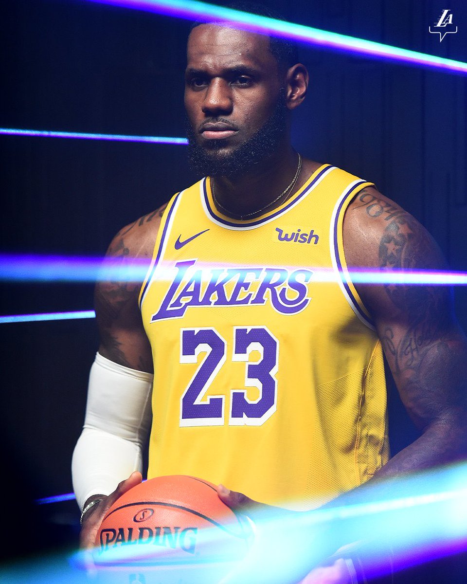 NBAdoPovo's tweet photo. ATENÇÃO

LeBron James está FORA do jogo contra o Golden State Warriors no sábado https://t.co/QE9xCBGcJS