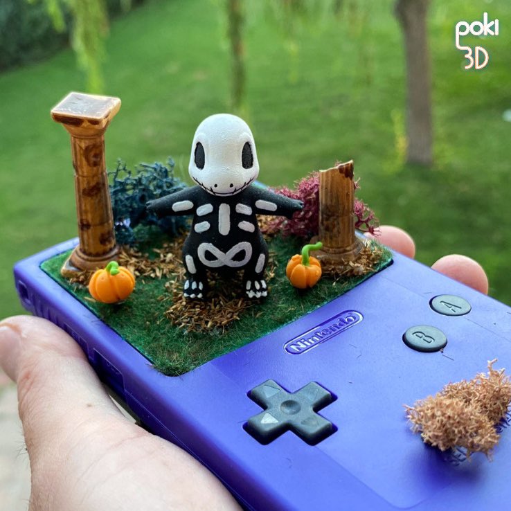 poki3D's tweet photo. Qrt with your spooky art 🎃✨

Os dejo las cositas de Halloween que hemos hecho este año @rqlworld y yo 🩵 https://t.co/G0PnLgKswy