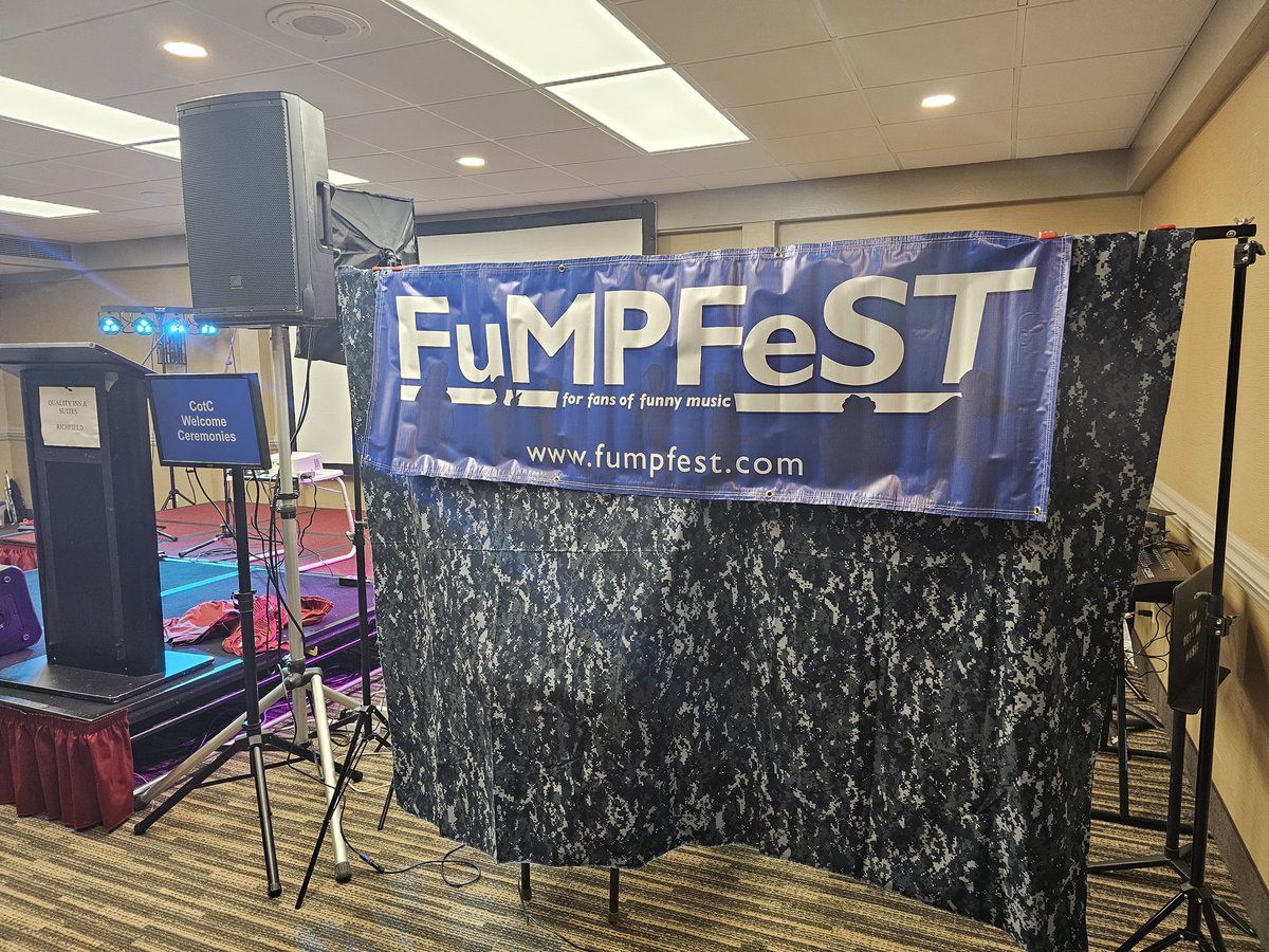 thefump's tweet photo. Set up is coming together with #FuMPFeST at @ConOnTheCobOff ! https://t.co/pWBBqTlKmx