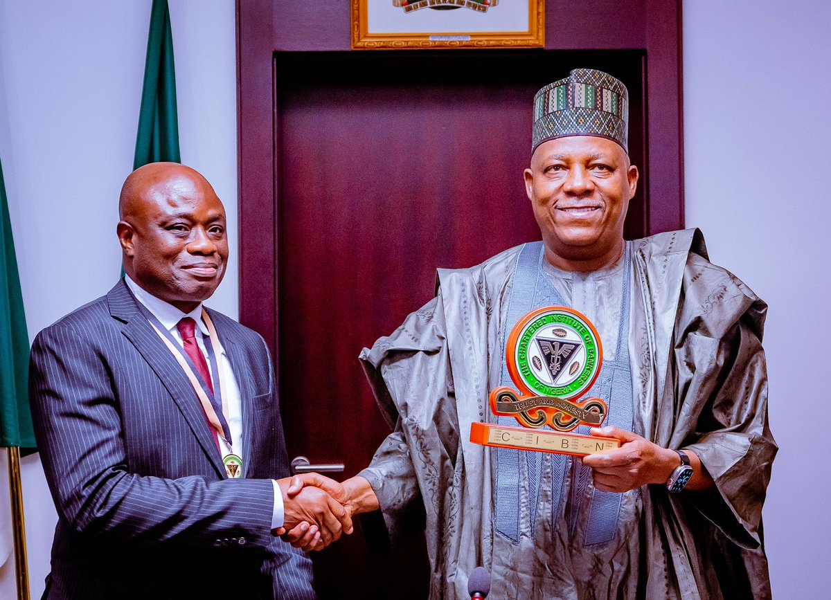 officialSKSM's tweet photo. He also briefed the Vice President on key engagements of the Institute, including those targeted at addressing emerging challenges in the polity, especially the brain drain syndrome.

Other members of the CIBN delegation on the visit to the Presidential Villa included the Institute’s first Vice President, Prof Pius Olanrewaju; 2nd Vice President, Mr Dele Alabi; National Treasurer, Mrs Mojisola Bakare-Asieru; past presidents, Dr Uche Olowu and Dr Bayo Olugbemi; Chief Executive Office of NEXIM Bank, Abba Bello; Managing Director of TAJ Bank, Mr Hamid Joda and Managing Director of Fidelity Bank, Nneka Onyeali-Ikpe.