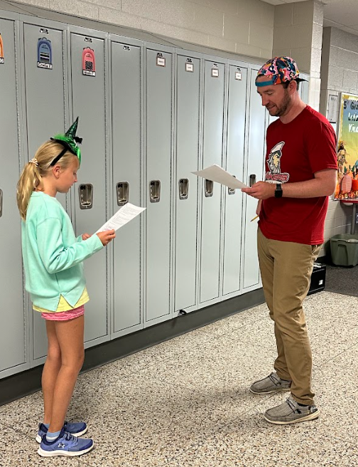 Middle level learners digging in over Homecoming week! <a href="/slps_lakers/">Spring Lake Public Schools</a>