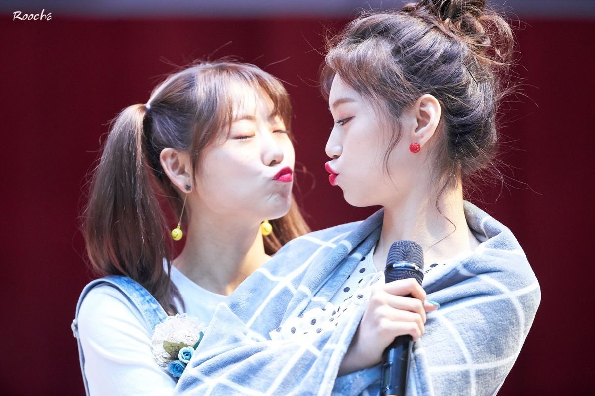 doyeonfile's tweet photo. #HAPPYLUADAY #해피루아데이 https://t.co/rCFeG9AcfY