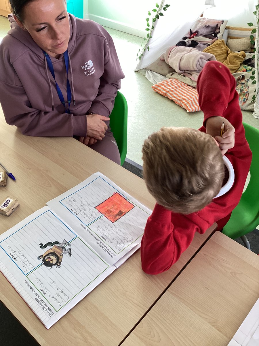 St Helen's Primary tweet media