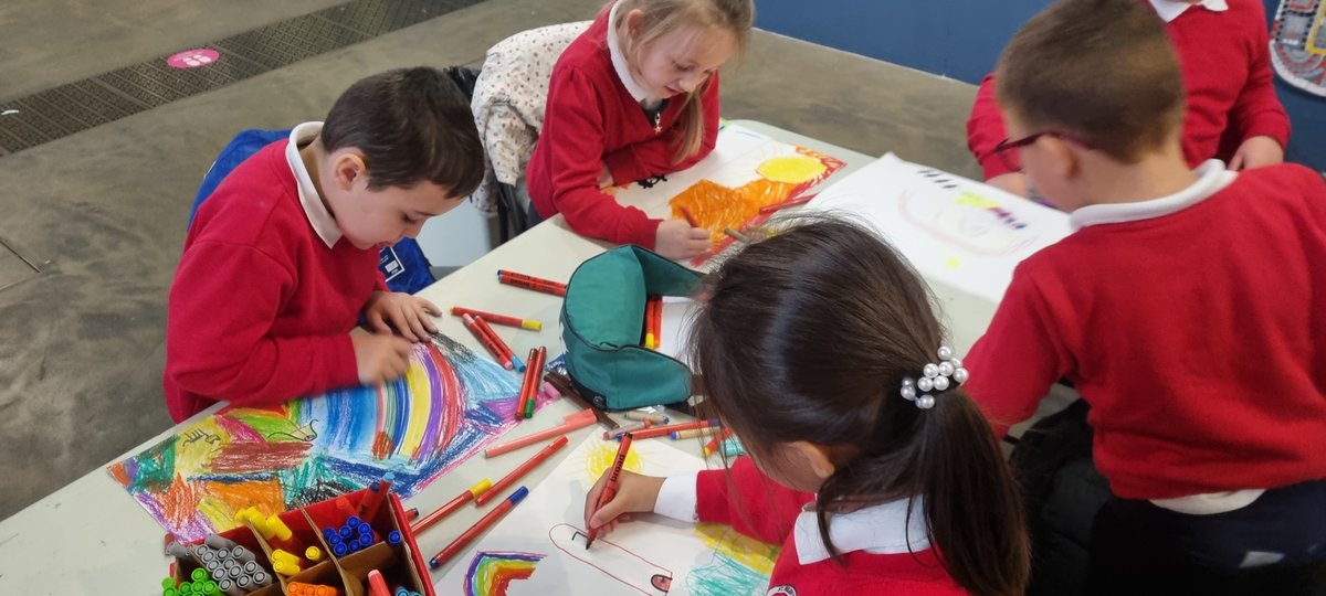 St Helen's Primary tweet media