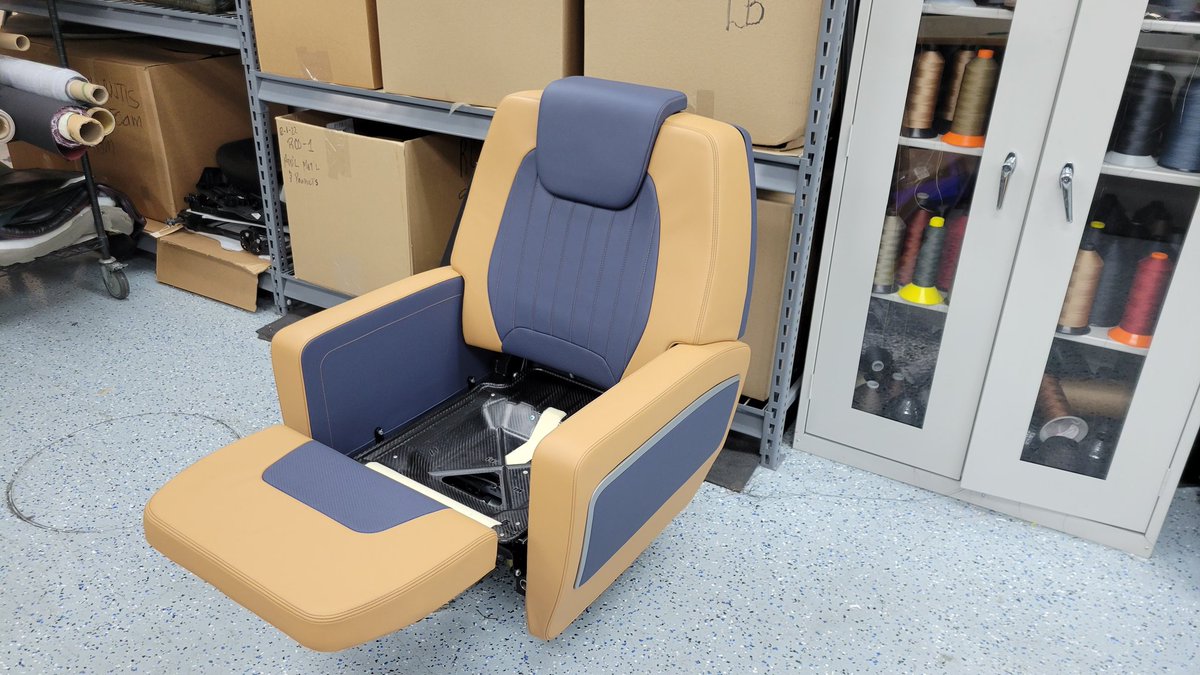BrasureCTE's tweet photo. Celebrating #MFGWeek23 Day 4 @rcoeng w/a focus on industrial sewing for Fashion Design students! Next stop is work-based learning placements in trim & sew for our Seniors interested in supporting automotive & aerospace seating. @FraserSchools applying skills can pay your bills! https://t.co/nfyM3LjHfM