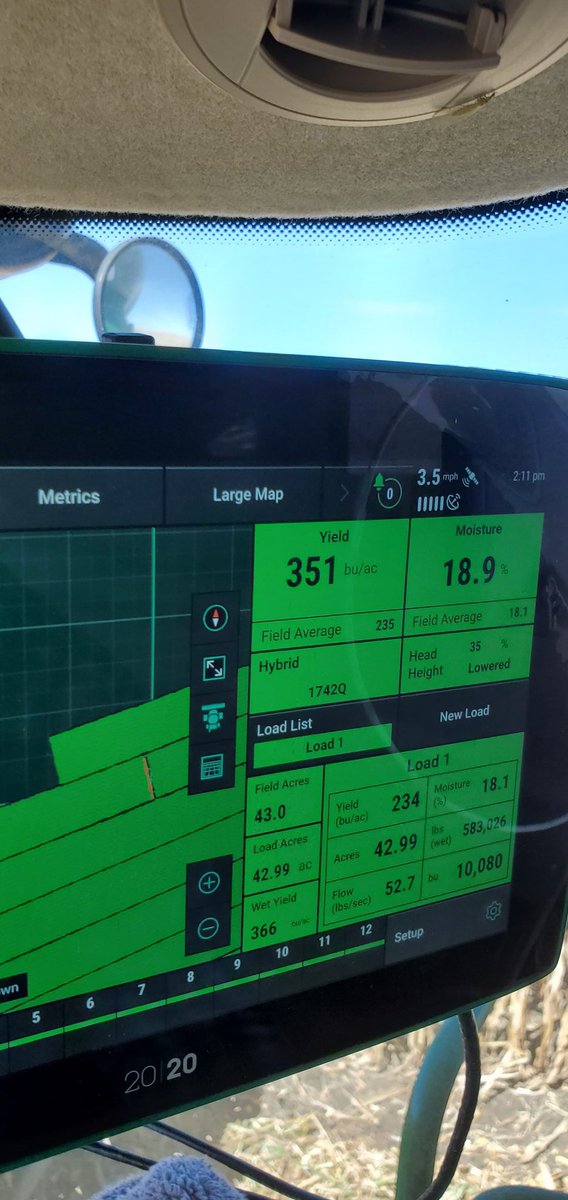 CowboyCubby's tweet photo. Its fun when they let me run the combine. Daykin, NE P1742Q is a monster! Its not about tomorrow, it's TODAY.  It's not about next, it's NOW. It's not about what's coming, ITS HERE! Your future self will thank you! See the Leaders. @PioneerSeeds @crank1n3 @corteva @DavePanko https://t.co/Shh8dfQlqc