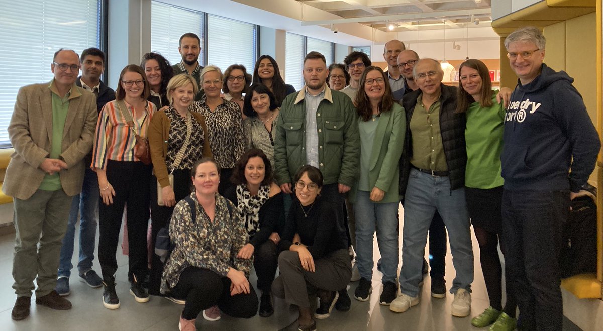 🔴 We concluded the General Assembly with library visits: the <a href="/VUamsterdam/">Vrije Universiteit Amsterdam (inactief)</a> library, then the Artis and Singel libraries from the <a href="/UvA_Amsterdam/">UvA Amsterdam</a>.
We thank the two Amsterdam universities for their warm welcome and inspiring tour. #librarin_eu