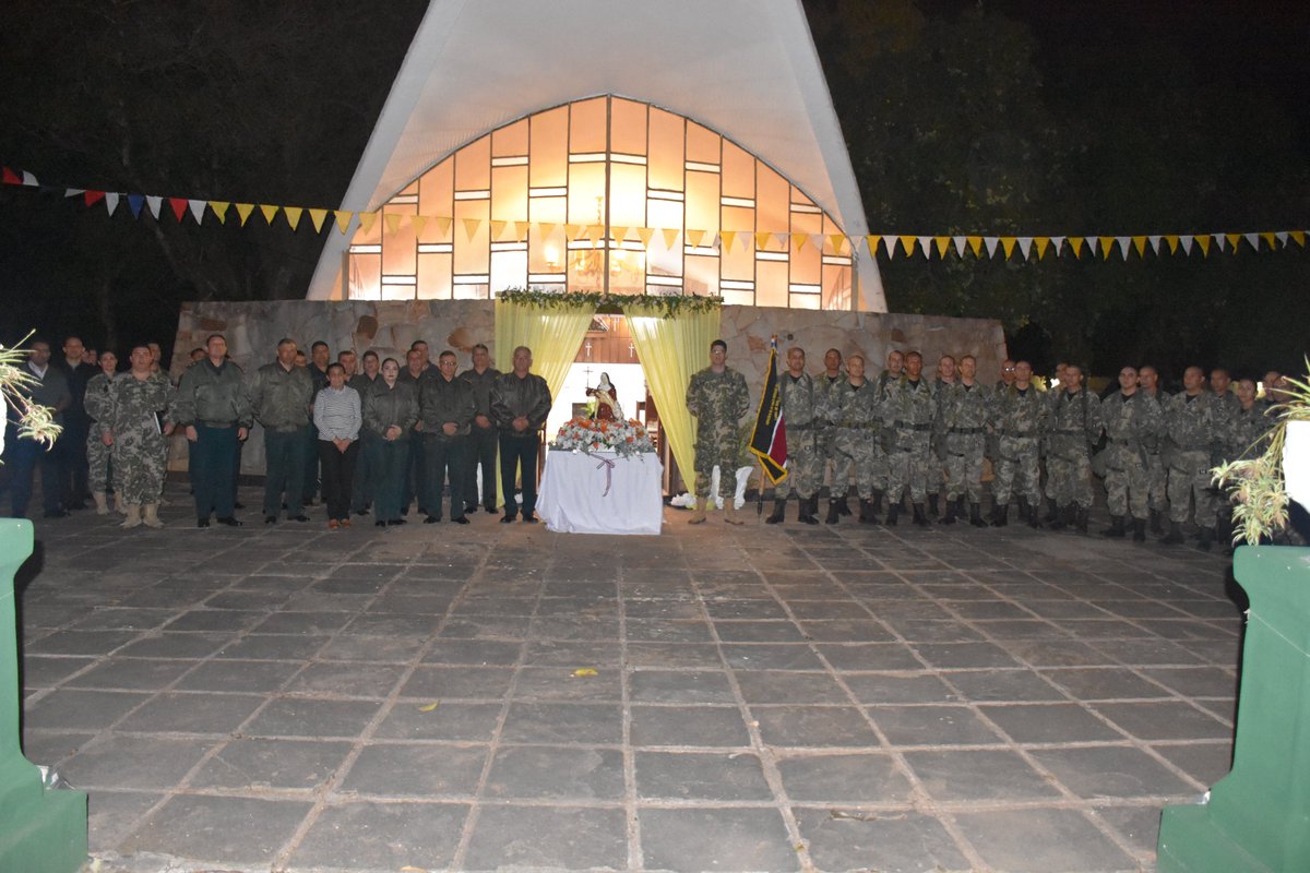 COMINGE_Py's tweet image. Hoy 5 de octubre del 2023, se Conmemora el día de la “VIRGEN DEL CAMINO”, Santa Patrona del Arma de Ingeniería. Como inicio de la Fiesta Patronal se llevó a cabo una Serenata a la Virgen, seguida de la Procesión y Celebración de la Santa Misa.