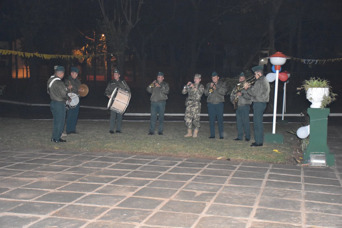 COMINGE_Py's tweet image. Hoy 5 de octubre del 2023, se Conmemora el día de la “VIRGEN DEL CAMINO”, Santa Patrona del Arma de Ingeniería. Como inicio de la Fiesta Patronal se llevó a cabo una Serenata a la Virgen, seguida de la Procesión y Celebración de la Santa Misa.