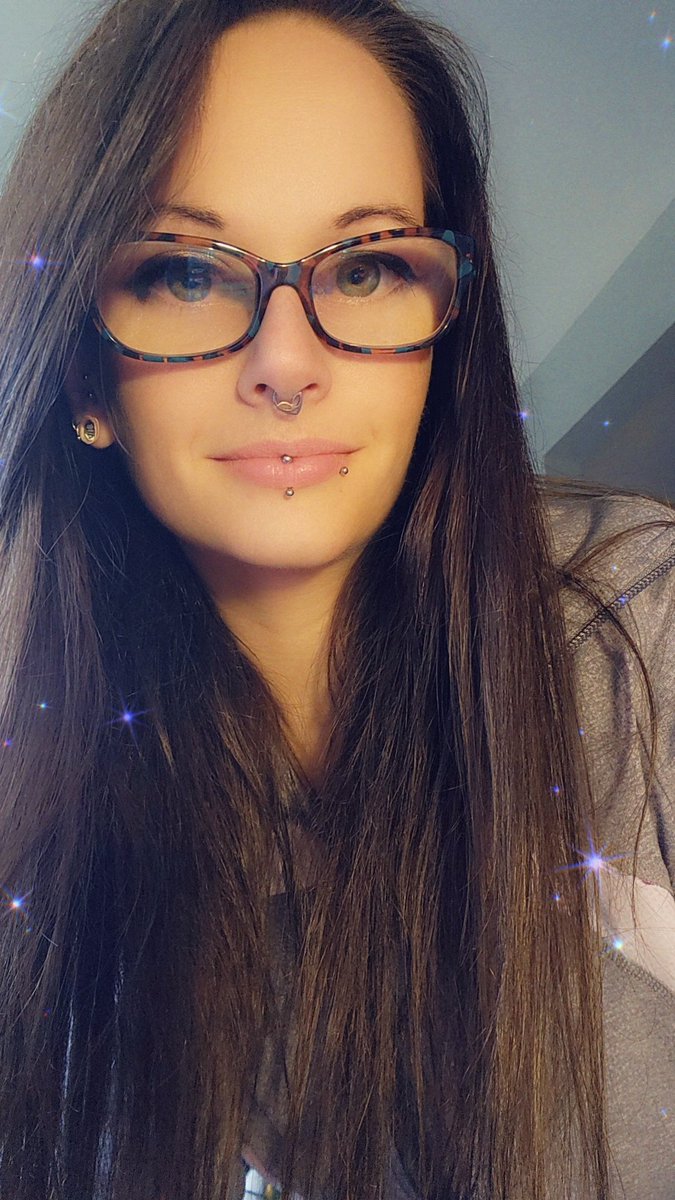 _Concreteangel's tweet photo. Just stopping by to let you know I'm happy 💜😊🥰 https://t.co/2oRFx9k454