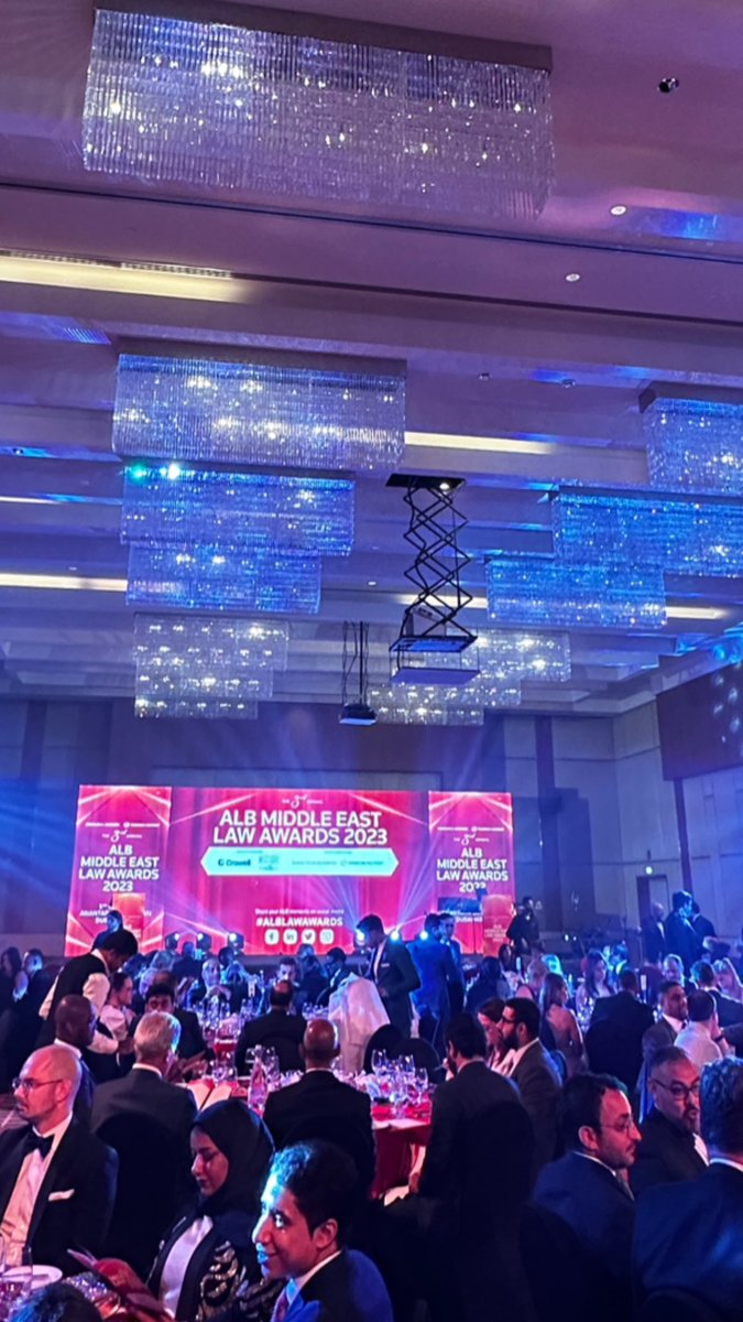 تشرفنا بالحصول على جائزة أفضل مكتب محاماة في قطر لهذا العام من جوائز ALB للقانون في الشرق الأوسط، في دبي. 

يعد هذا التكريم بمثابة شهادة على التفاني والجهود الدؤوبة والنتائج المتميزة التي حققها أعضاء فريقنا الاستثنائي لعملائنا.

شكراً من القلب لكل من ساهم في هذا النجاح.