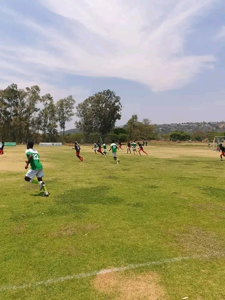 ROHacademy's tweet photo. We end our throw back Thursday with this pictures when we visited our friends @RealBetis Zimbabwe academy ..we did enjoy the game #fromGhetto #Roha #Shunguboys https://t.co/V30UedGVbw