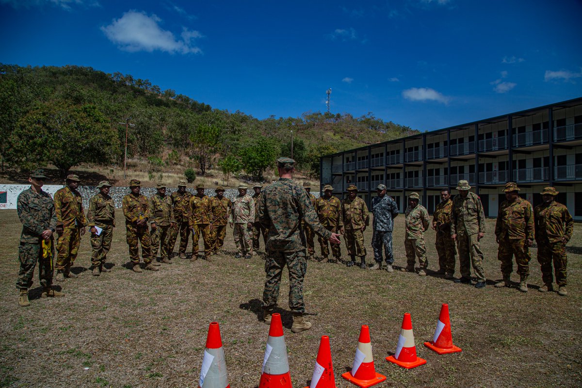 USPACOM's tweet photo. πΊπΈβπ΅π¬βπ¦πΊ
#ICYMI: Task Force #KoaMoana 23 #Sailors led a preventative medicine course last month for #PNGDefenceForce & @AustralianArmy, strengthening combined #Readiness of the #USINDOPACOM #JointForce & #FriendsPartnersAllies. #FreeAndOpenIndoPacific.
πΈ: LCpl Ricardo Ramirez https://t.co/kB3SOqsjsf