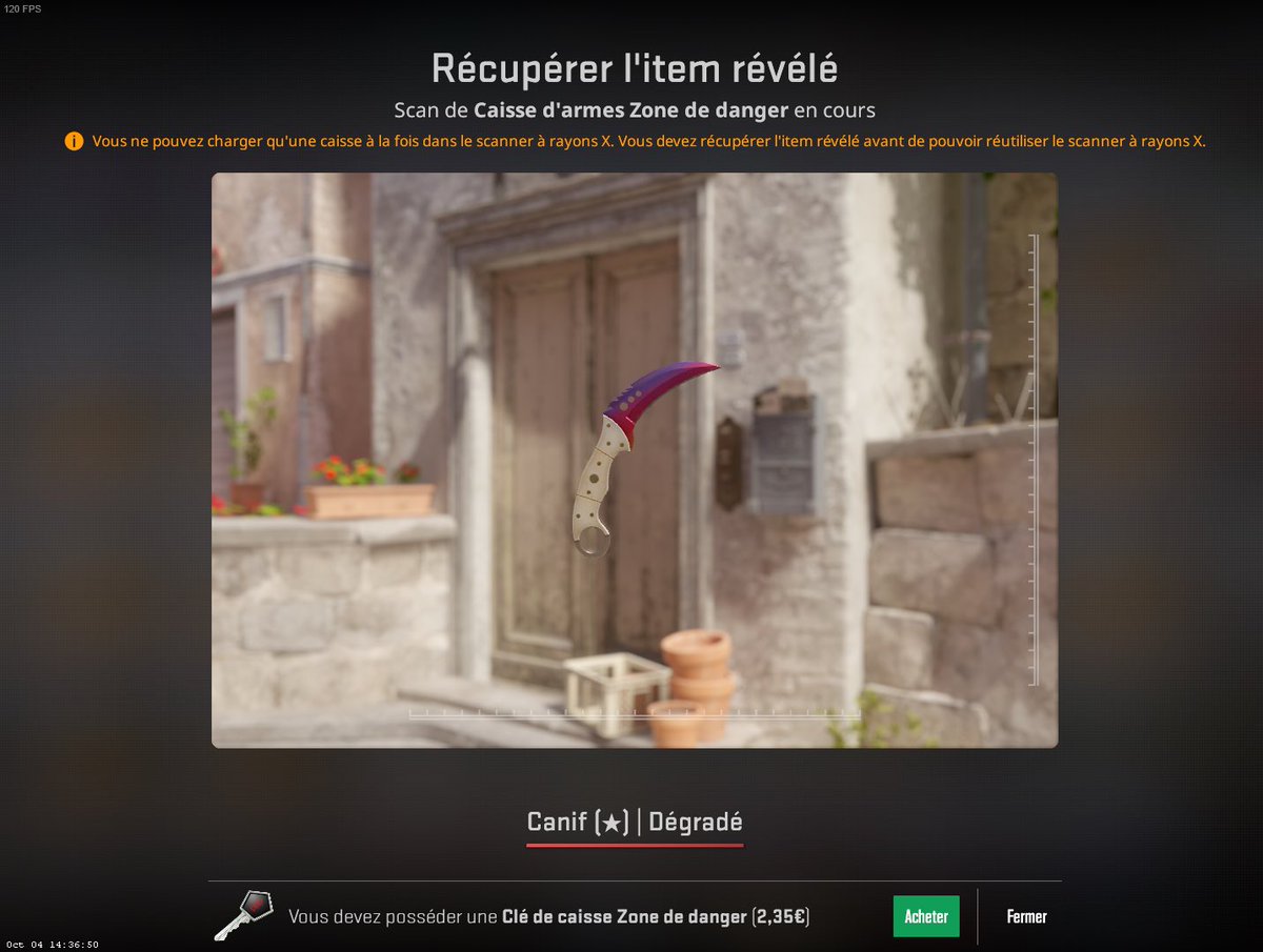 Zen_utsi's tweet photo. Une singerie. 
Just unboxed a Talon | Fade FN 😮‍💨 https://t.co/wQWWsZ8OEo