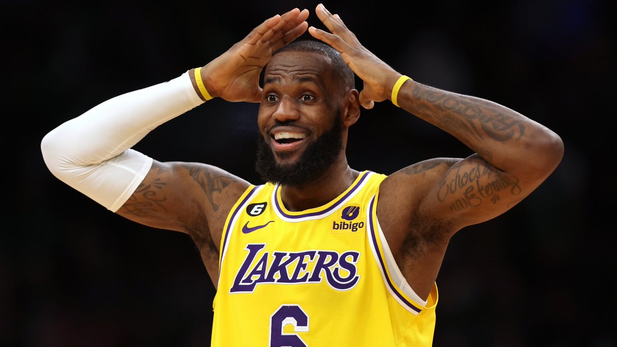 INSANE FACT:

Excluding Anthony Davis (24,760 minutes), LeBron James has played more RS + Playoff minutes than the rest of the entire Lakers roster COMBINED… 🤯

The 11 players: 62,779 minutes

LeBron: 65,747 minutes

(via @MikeTrudell)