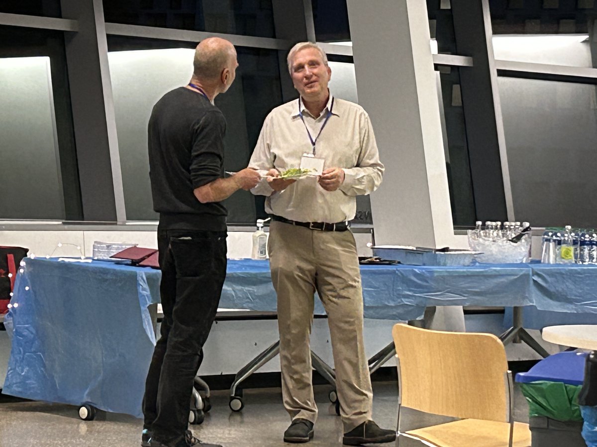 WirelessDay's tweet photo. Many thanks for the kind support of IEEE, VOCOL, UB CMI, UB SEAS and UB EE. Looking forward to the interesting talks tomorrow. https://t.co/0I739IqYZw