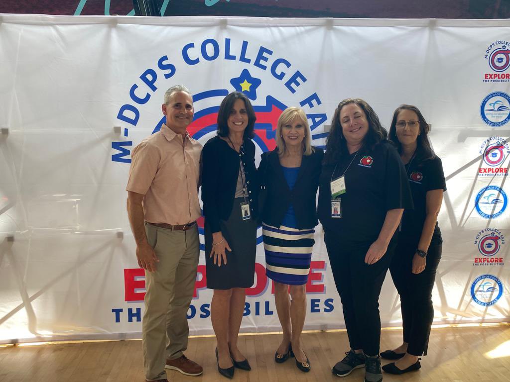 Sharon Krantz tweet media