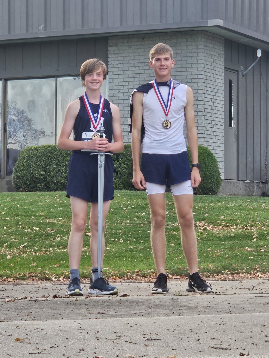 Noah finishes all conference in 9th place with a time of 17:31! Logan finishes all conference in 10th place with a time of 17:49!!!
