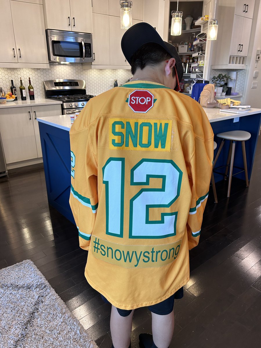 Kelsie Snow tweet media
