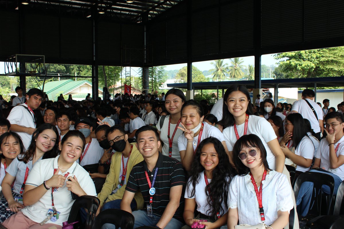 AdDUSeniorHigh's tweet photo. LOOK | AdDU SHS celebrates the World Teacher's Day: Araw ng nga Gabay.

#AdDUSHS
#WTD2023 https://t.co/XFflT62uRJ