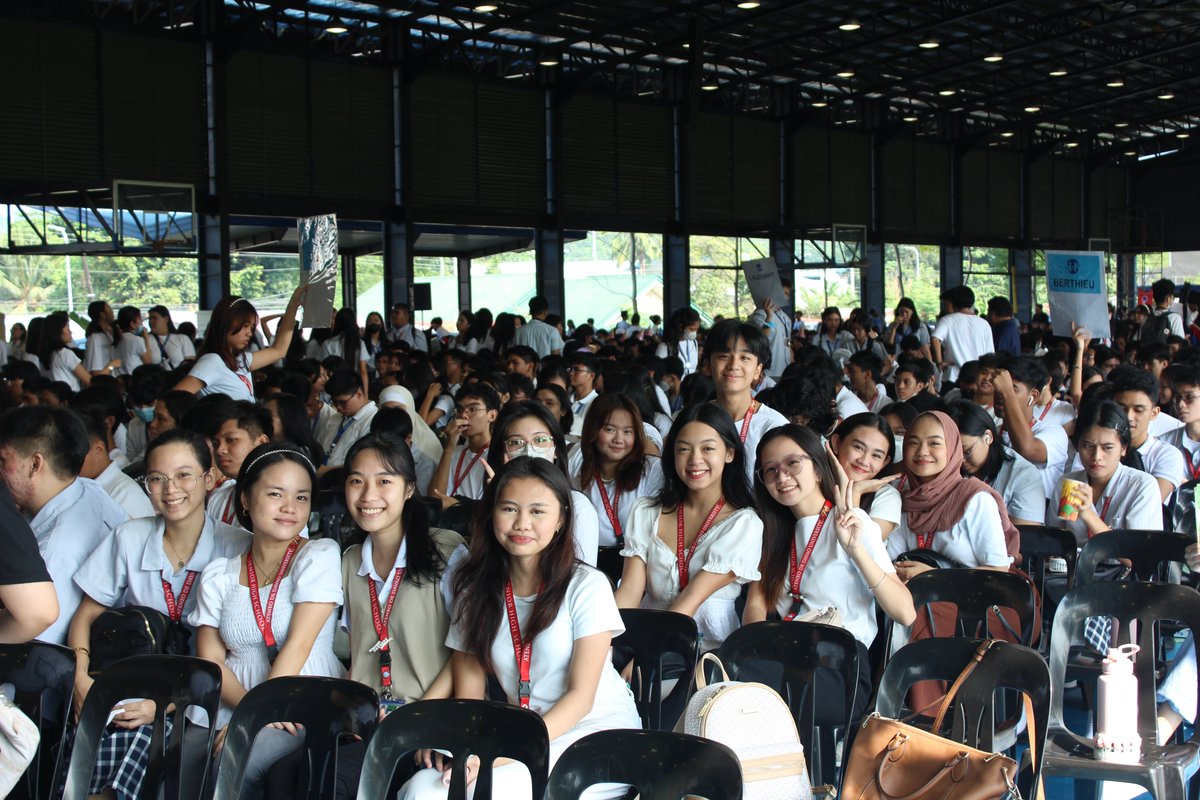 AdDUSeniorHigh's tweet photo. LOOK | AdDU SHS celebrates the World Teacher's Day: Araw ng nga Gabay.

#AdDUSHS
#WTD2023 https://t.co/XFflT62uRJ