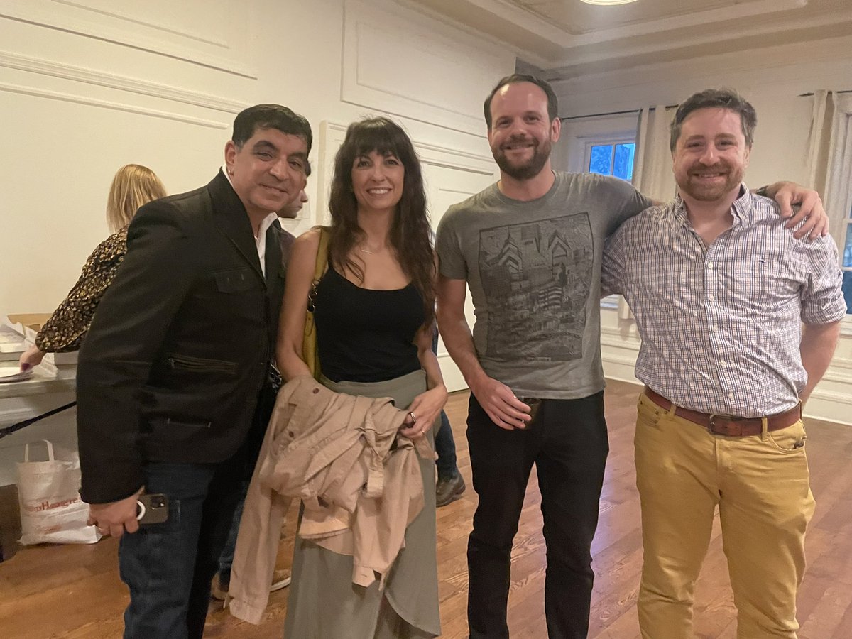 gilbert_artist's tweet photo. #18thward #Riverward #MaryIsaacson #Philadelphia @LRinaldiArt @kevinparcell - Mary was so nice ❤️ https://t.co/XUStmgHN1z