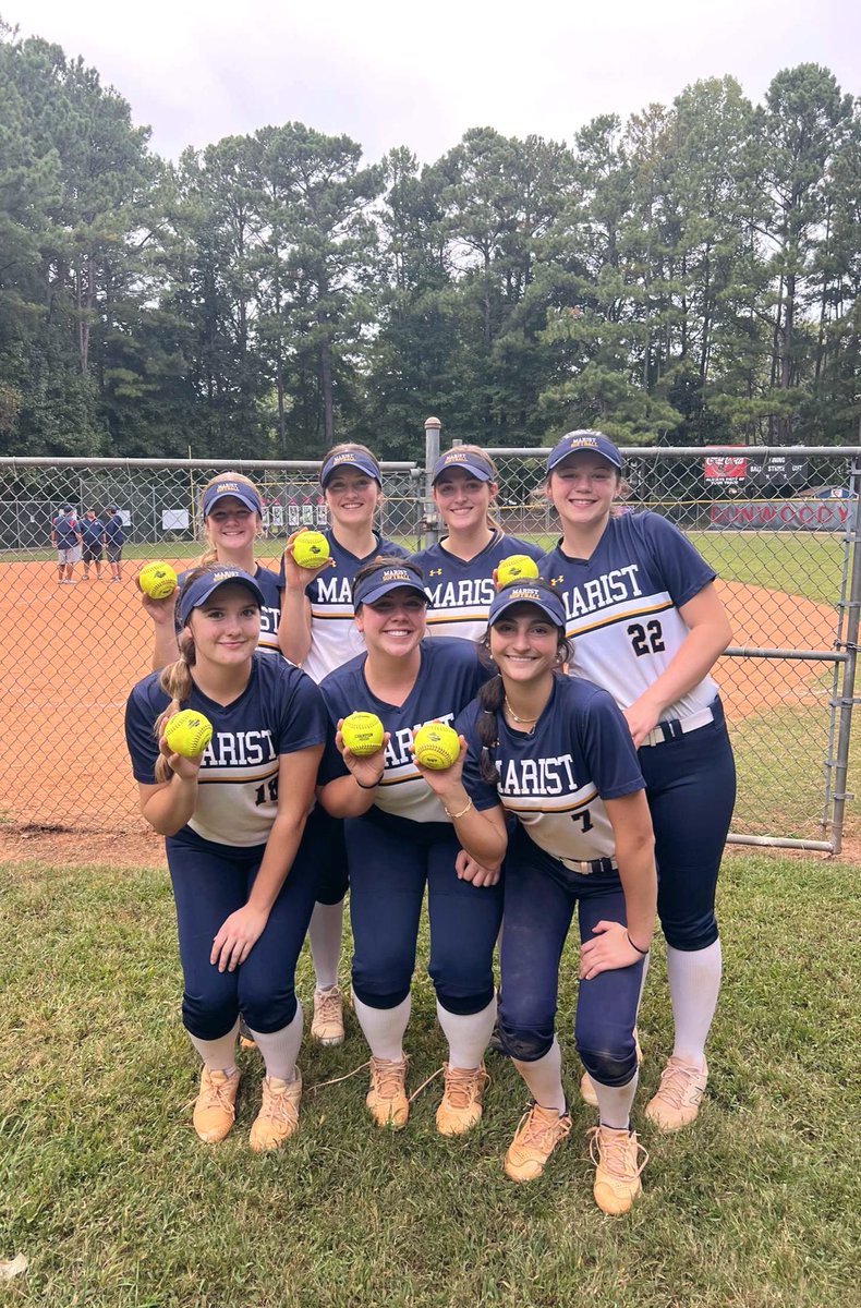 Our last region game of the season and we went out with a BANG hitting 7 home runs. You are now looking at your 6A region 4 CHAMPIONS 🏆. Hard work pays off. Can’t wait for playoffs!!