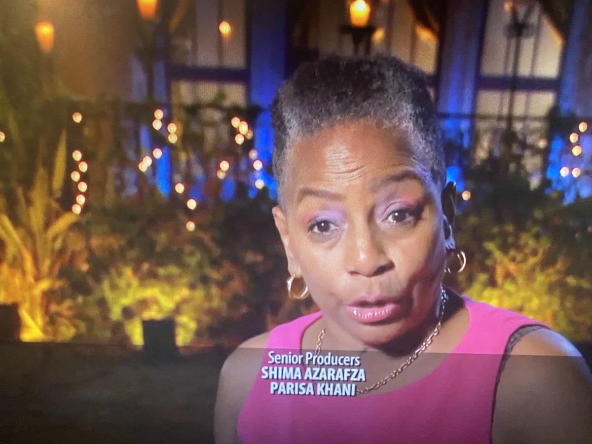 “Do the rose ceremony in chairs!”

An icon.

#TheGoldenBachelor