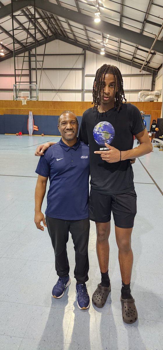 Thank you @AlbanyStUMBB for coming to watch me workout today. I am greatful and blessed to receive my first offer from Albany State University.