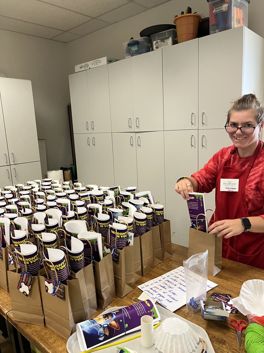 WSU ROAR (@wsuroar) on Twitter photo Check out this awesome employment spotlight!
Kam, a first-year ROAR student, is working with <a href="/palousescience/">PalouseScienceCenter</a> as an intern. Most recently, Kam helped make bags for Nickelodeon's Worldwide Day of Play event. Way to go, Kam!
#wsuroar #gocougs #inclusivehighered #employmentspotlight Check out this awesome employment spotlight!
Kam, a first-year ROAR student, is working with <a href="/palousescience/">PalouseScienceCenter</a> as an intern. Most recently, Kam helped make bags for Nickelodeon's Worldwide Day of Play event. Way to go, Kam!
#wsuroar #gocougs #inclusivehighered #employmentspotlight