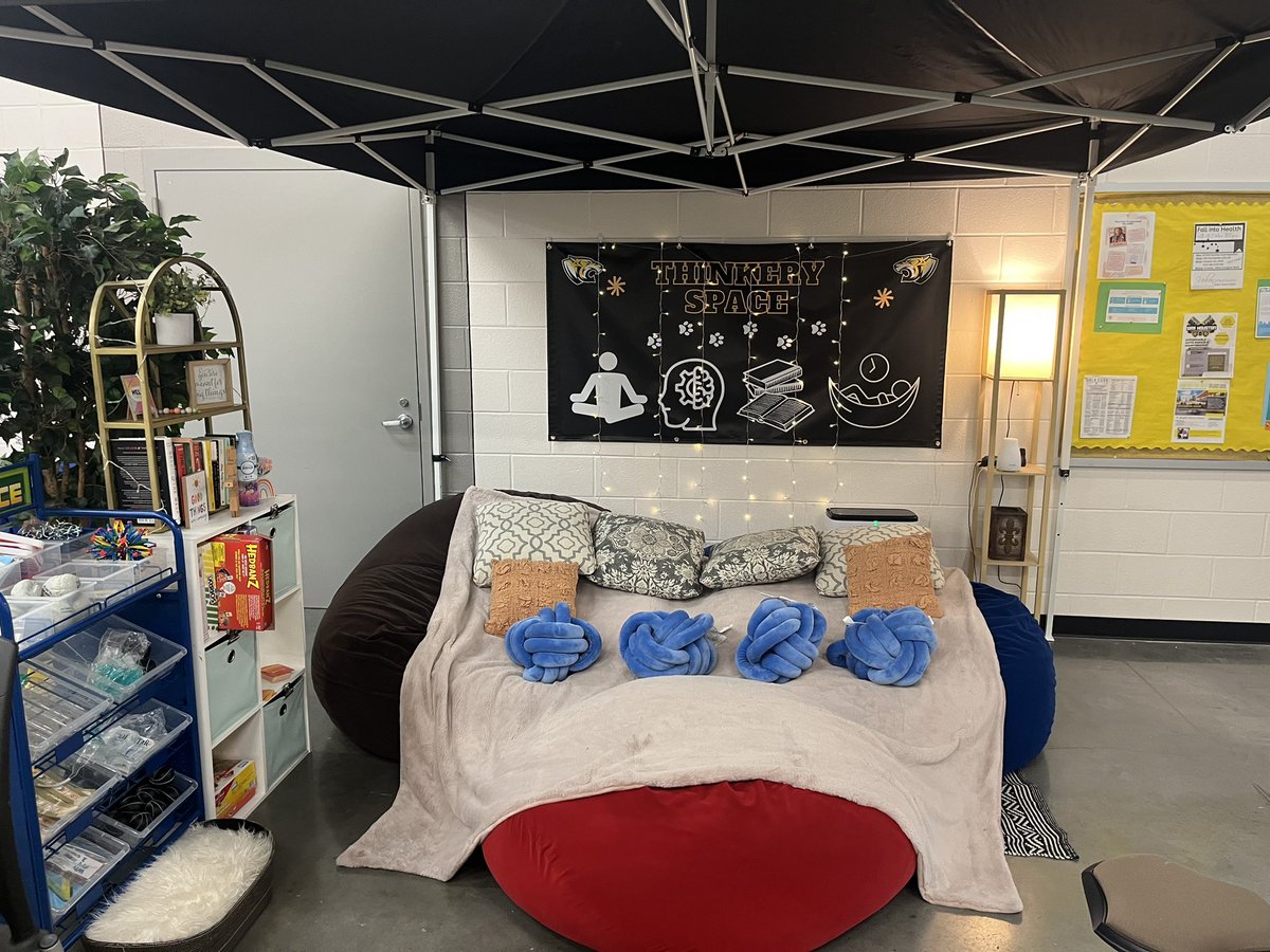 Come take a break in our thinkery space during your lunch before or after school 😎
