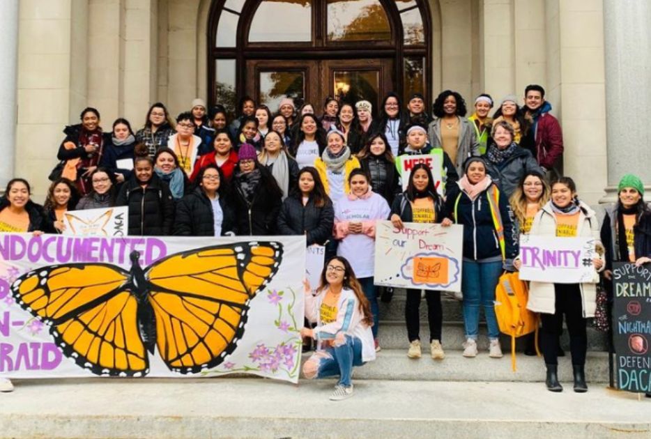 TrinityDCAdmit's tweet photo. At Trinity DC, we're dedicated to empowering all @thedream_us Scholars and Undocumented Students. Our holistic, solution-focused approach creates a supportive community, offers campus resources, and provides collaborative care to equip scholars with the tools they need to thrive. https://t.co/ZrsaoUyFdf
