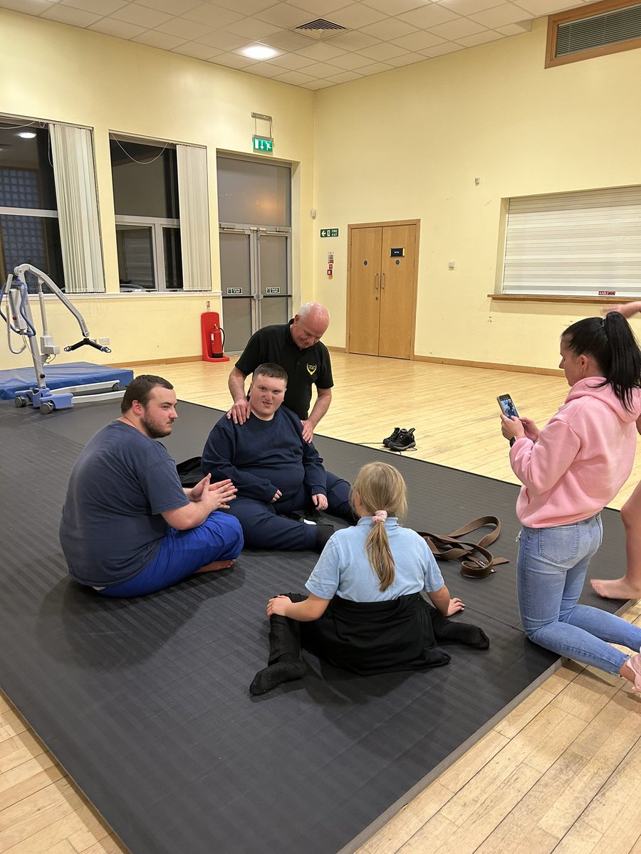 Fantastic to get out and visit <a href="/Hamiltonjudocl1/">inactive</a> this week. So many happy faces, great player centred coaching and super super volunteers. Love it!

Judo is special!

<a href="/JudoScotland/">JudoScotland</a> <a href="/SDS_sport/">Scottish Disability Sport</a>